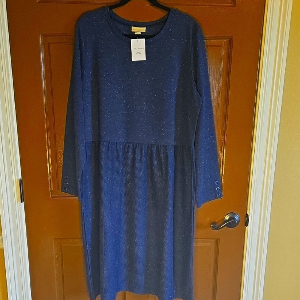 Appleseeds-Navy pullover dress with white specs. Long sleeved Sz XL NWT.
